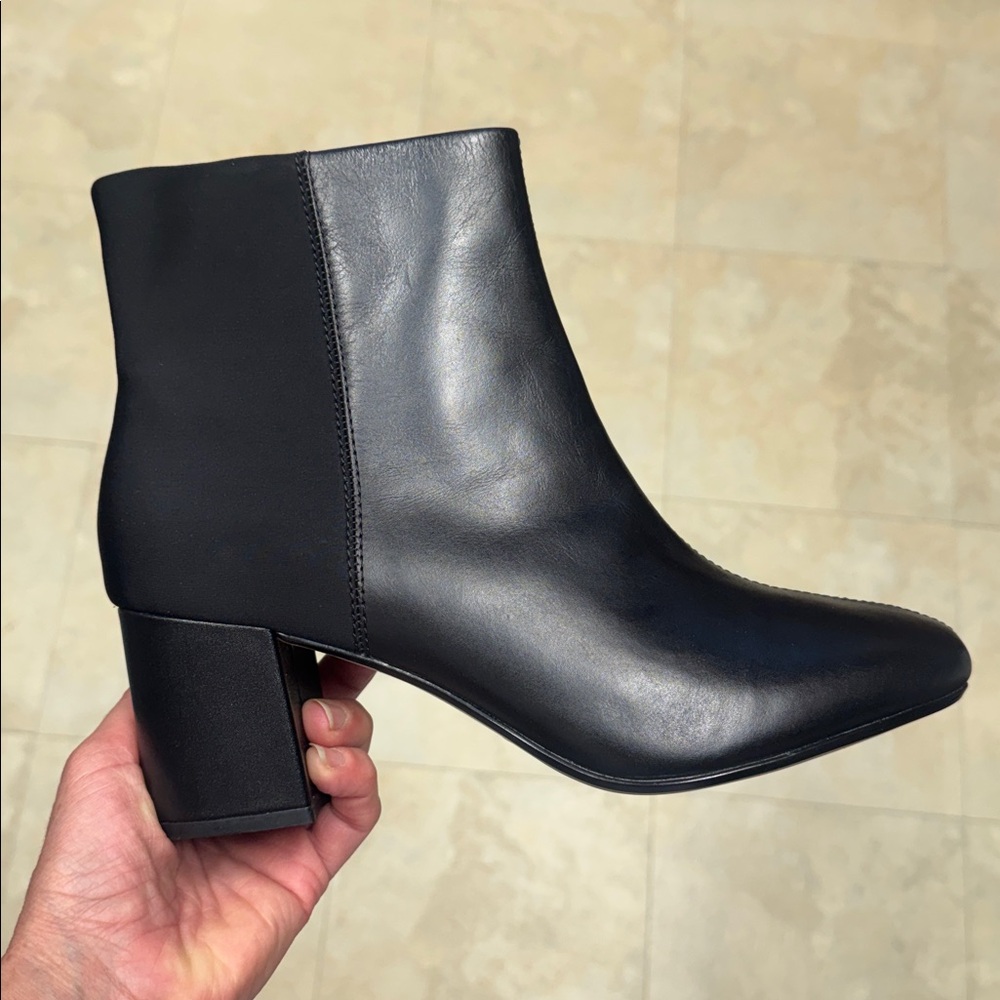 Clarks NEW 9.5 Chantelle Stone Womens Black Leather Ankle & Booties Boots shoes - Picture 12 of 12
